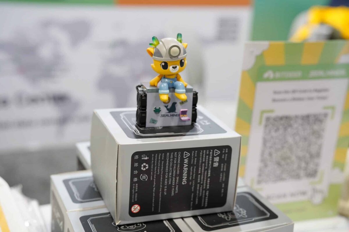 Bitdeer Cuts 8.5% Bitcoin Mining Debt with Shares at 60% Discount in $330M Raise