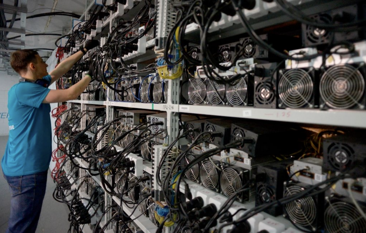 Bitmain Proxy Boosts Control at Bitcoin Miner Cango with $10.5M Stake