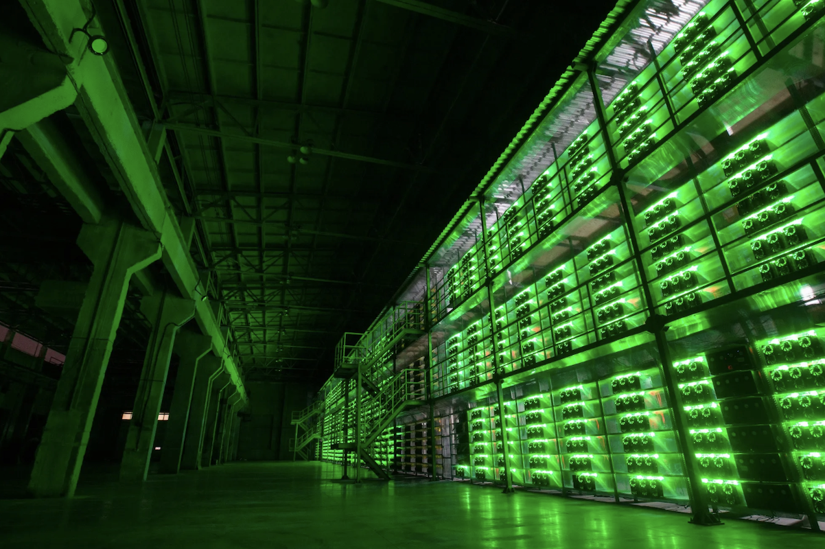 Cango Breaks Bitcoin HODL Stance, Sells 550 BTC Amid Mining Pressure